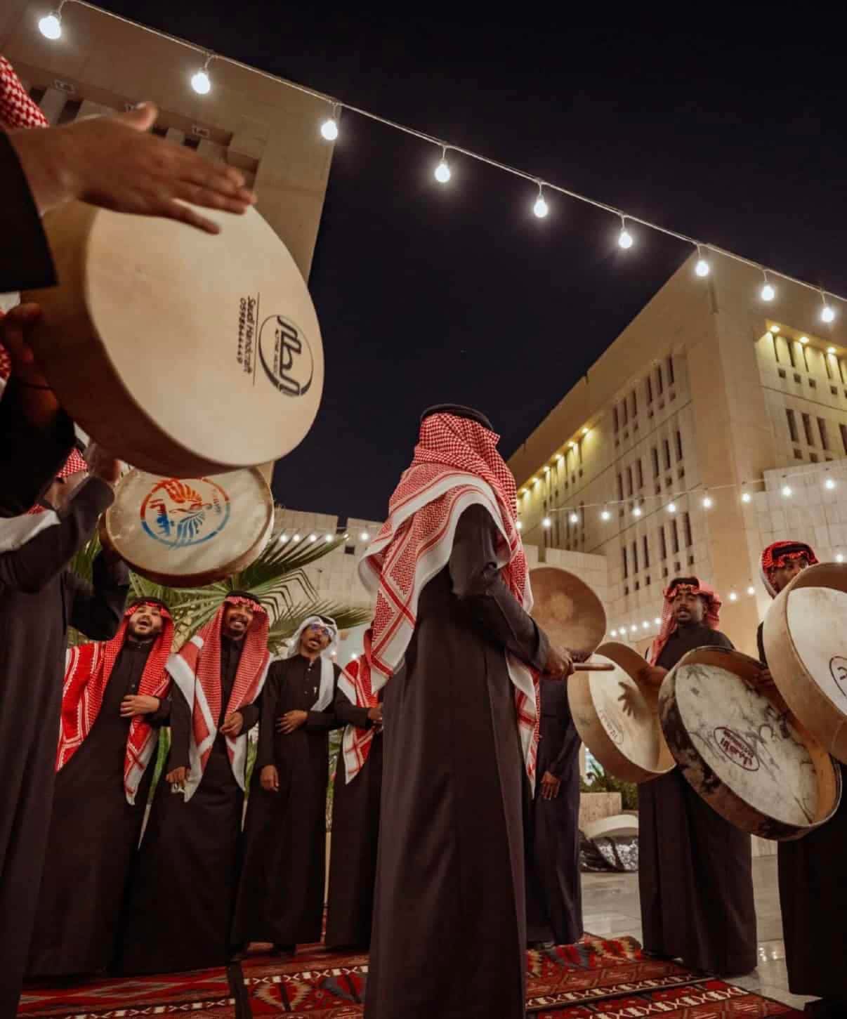 جولة الديرة: تسوق وتذوق (2)