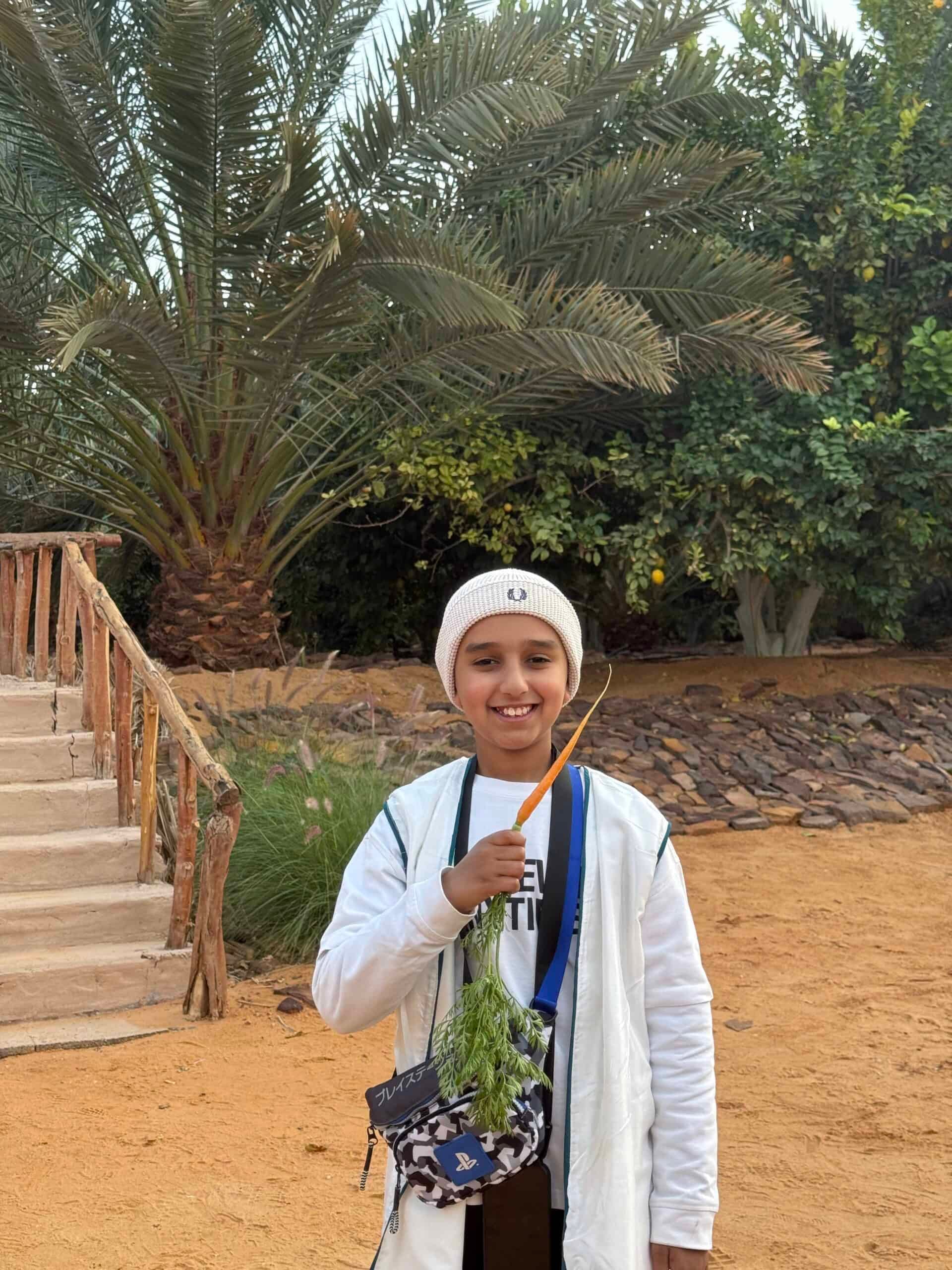 أطفال في الطبيعة: رحلة تعليمية لاكتشاف الطبيعة والاعتماد على النفس