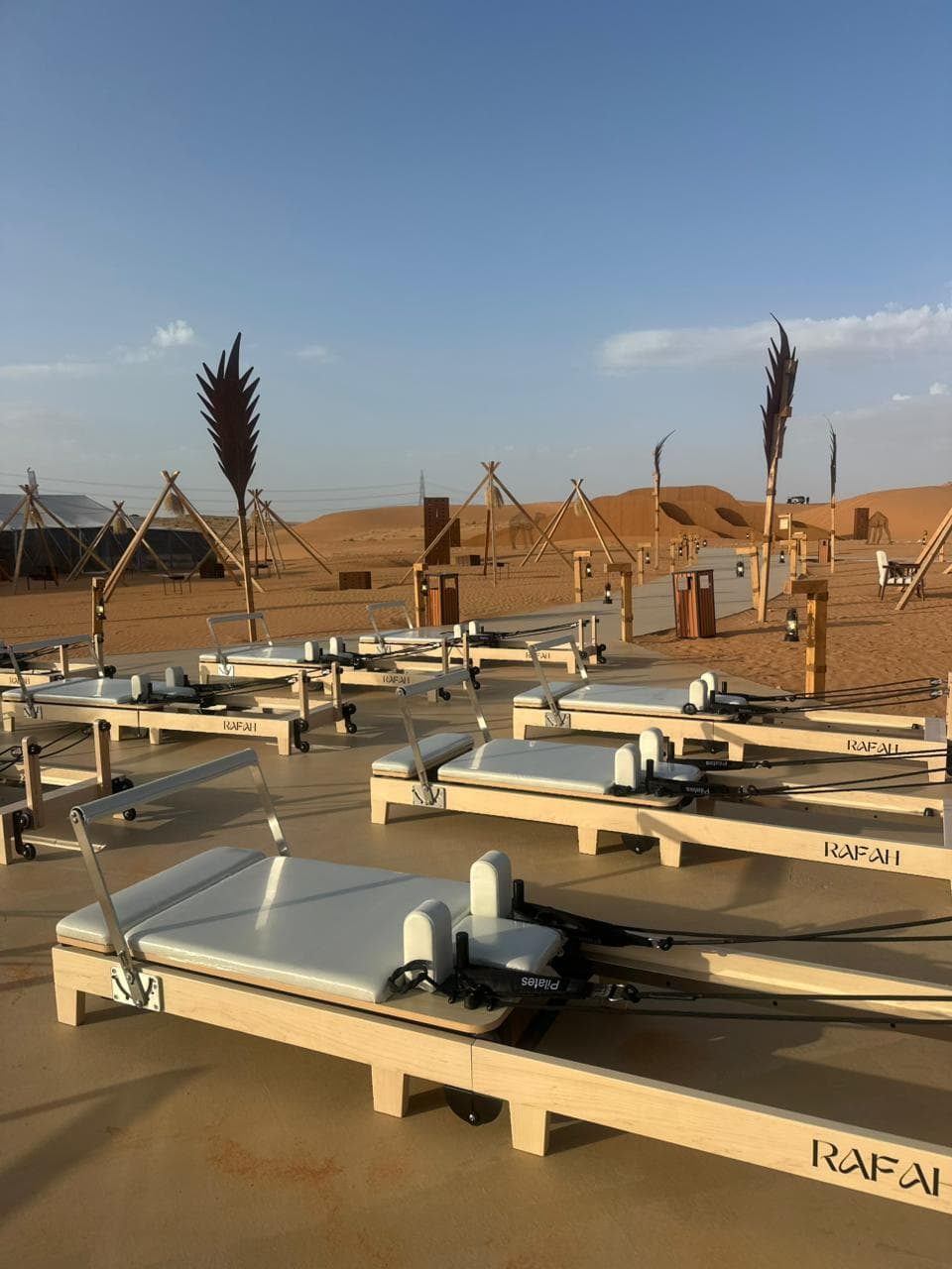 اليوغا في المخيم بالرياض