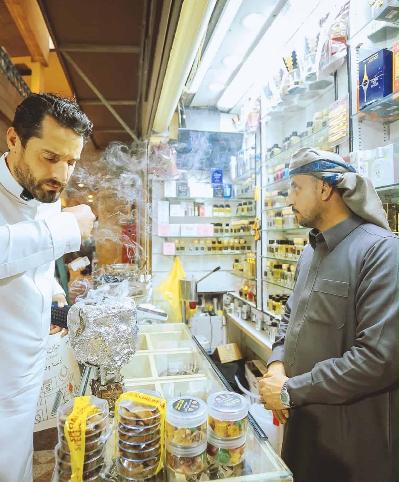 جولات الديرة الخاصة: التراث والتسوق والتذوق